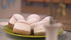 'Bake Off': prepara la receta de las bombas de nata desde casa