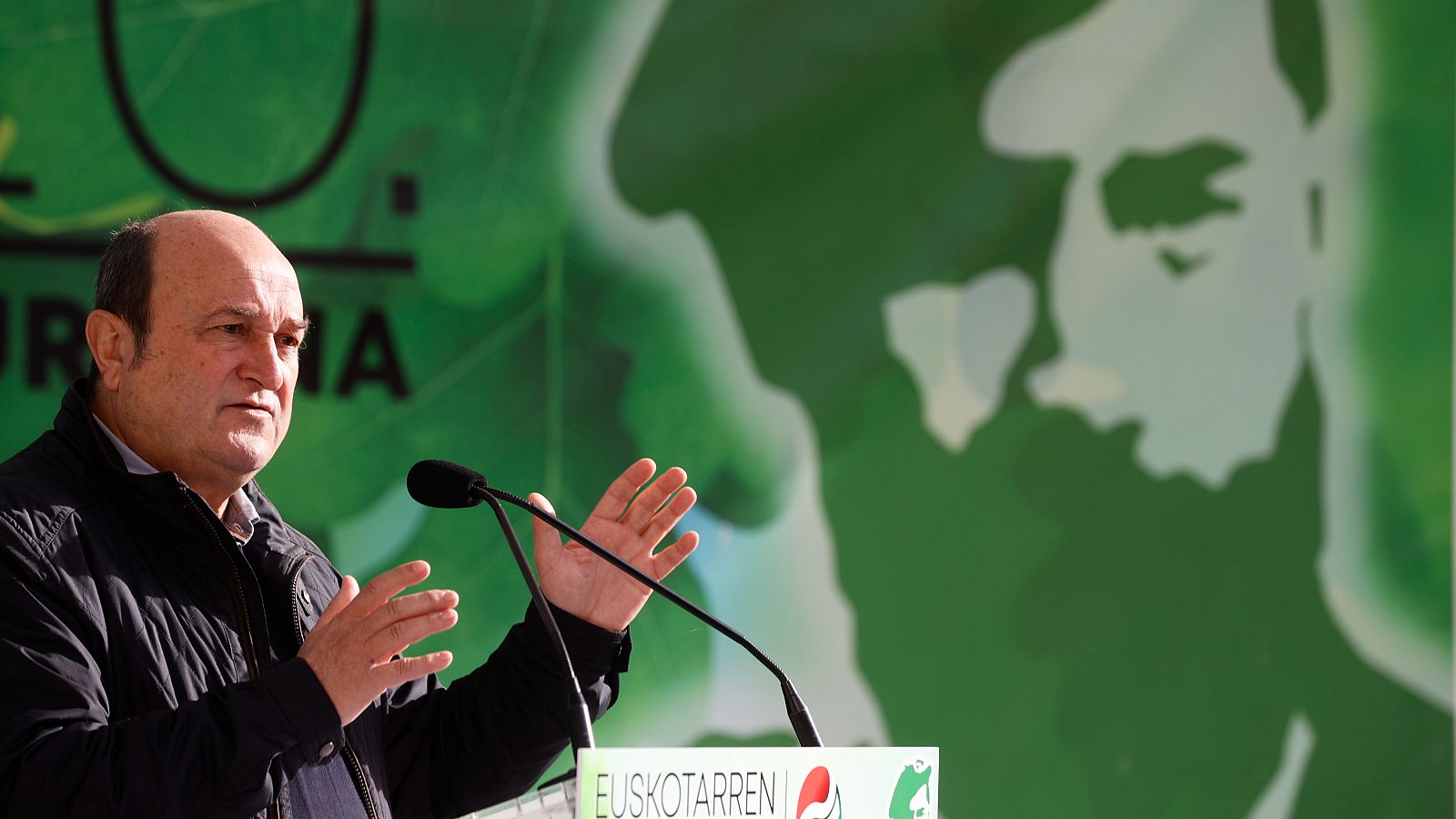 El presidente del PNV, Andoni Ortuzar, en un acto.