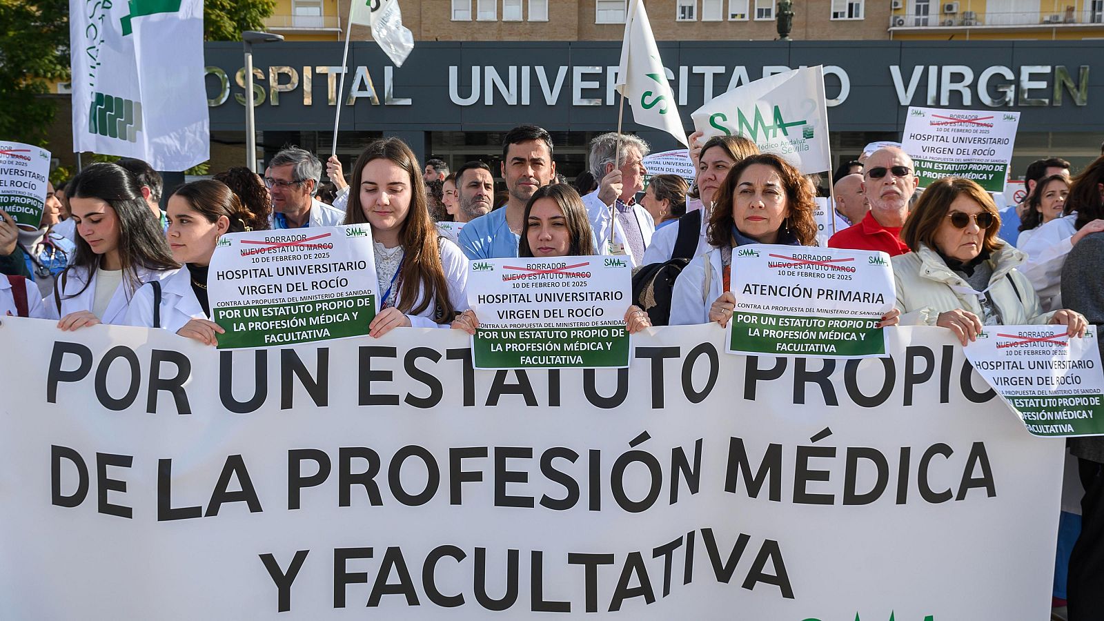 Los médicos se movilizan en toda España para reclamar mejoras laborales ante el borrador del Estatuto Marco de Sanidad