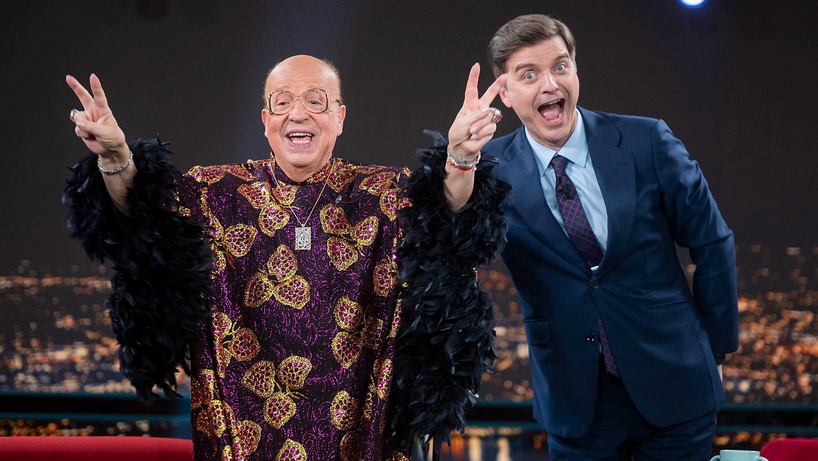 El momento en el que Rappel leyó la mano a esta importante actriz