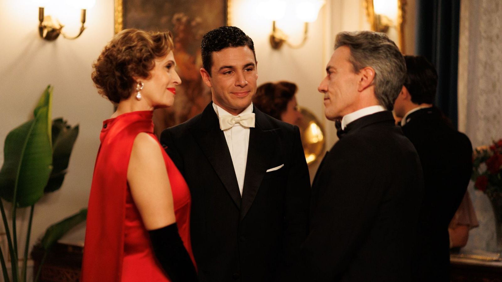 Maruja provoca un terremoto en 'La Moderna'