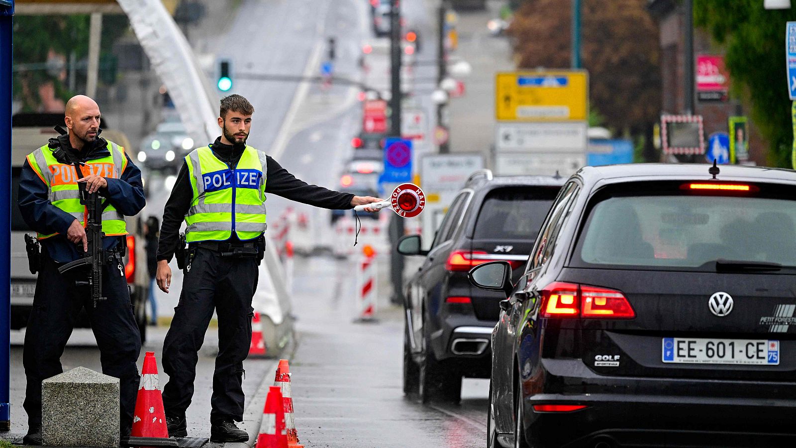 Scholz anuncia que Alemania ampliará los controles en todas sus fronteras terrestres seis meses más