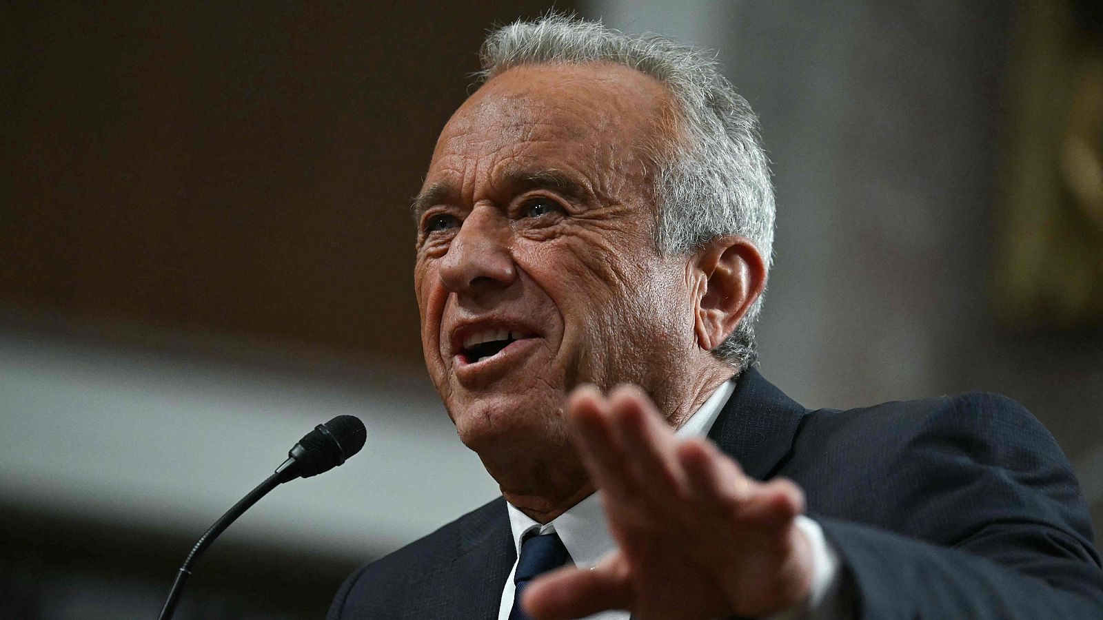 El Senado de Estados Unidos confirma a Robert F. Kennedy Jr. como nuevo secretario de Sanidad