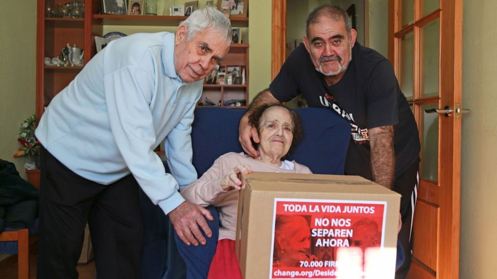 Buenas noticias de la semana del 10 al 16 de febrero: 80.000 firmas para compartir residencia de mayores y desciende la pobreza en España