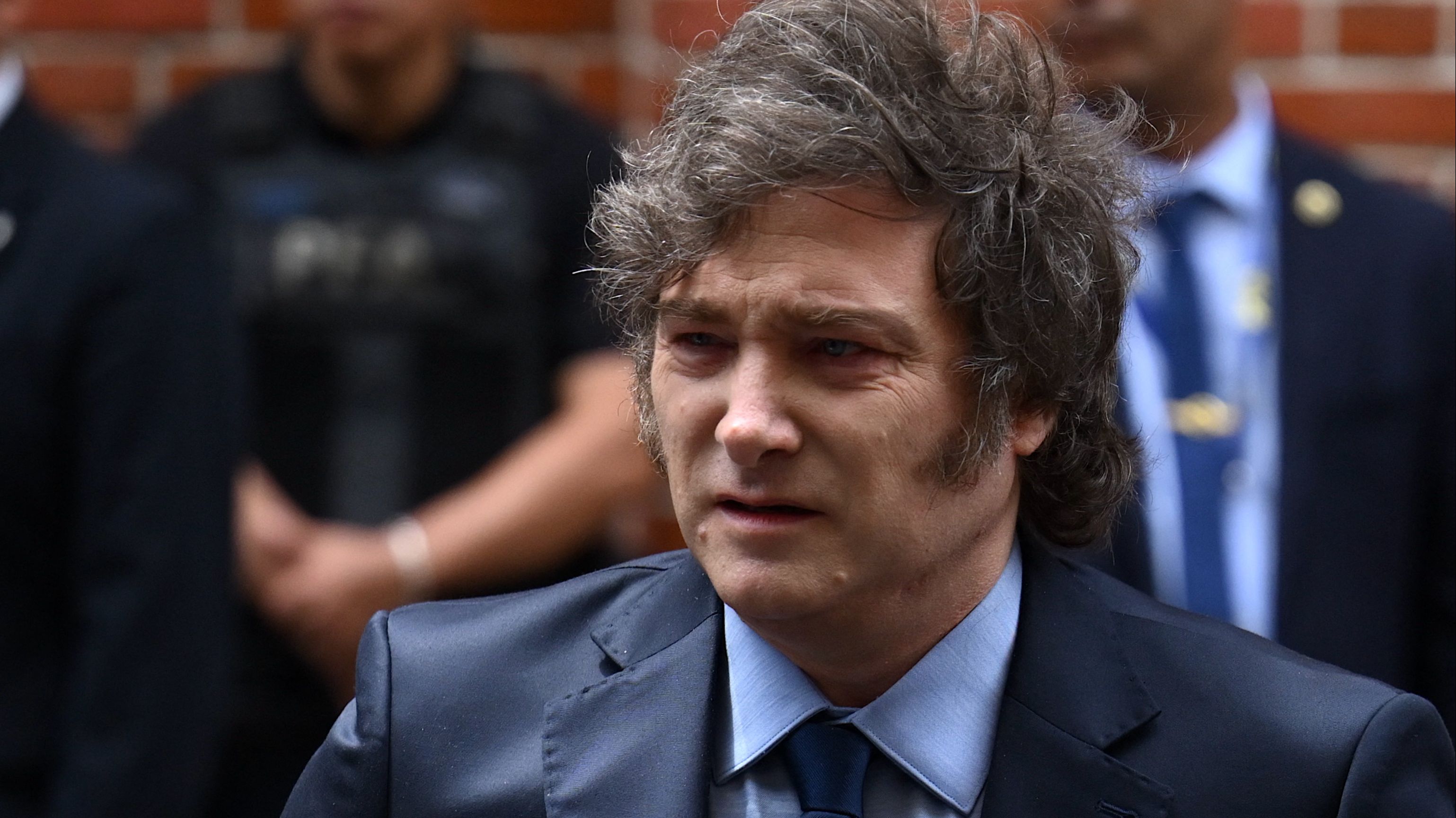 La oposición de Argentina pide investigar a Milei por promocionar una  criptomoneda vinculada a una estafa