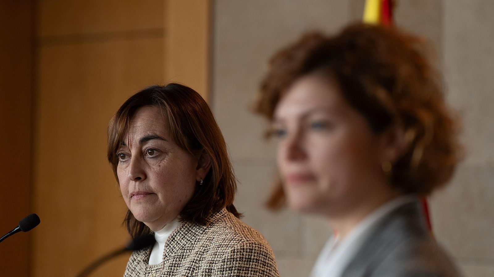Sílvia Paneque i Elisenda Alamany expliquen la creació de l'empresa mixta que gestionarà Rodalies