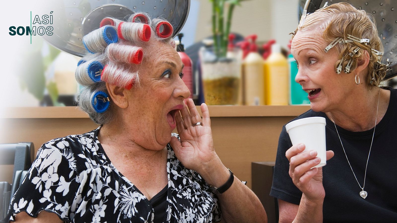 Así somos: cotillas