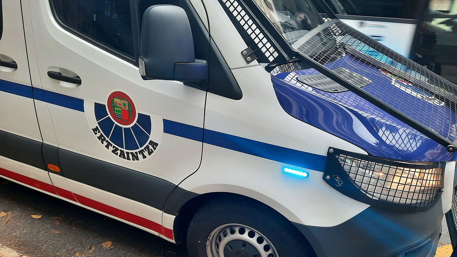 Imagen de archivo de un vehículo de la Ertzaintza