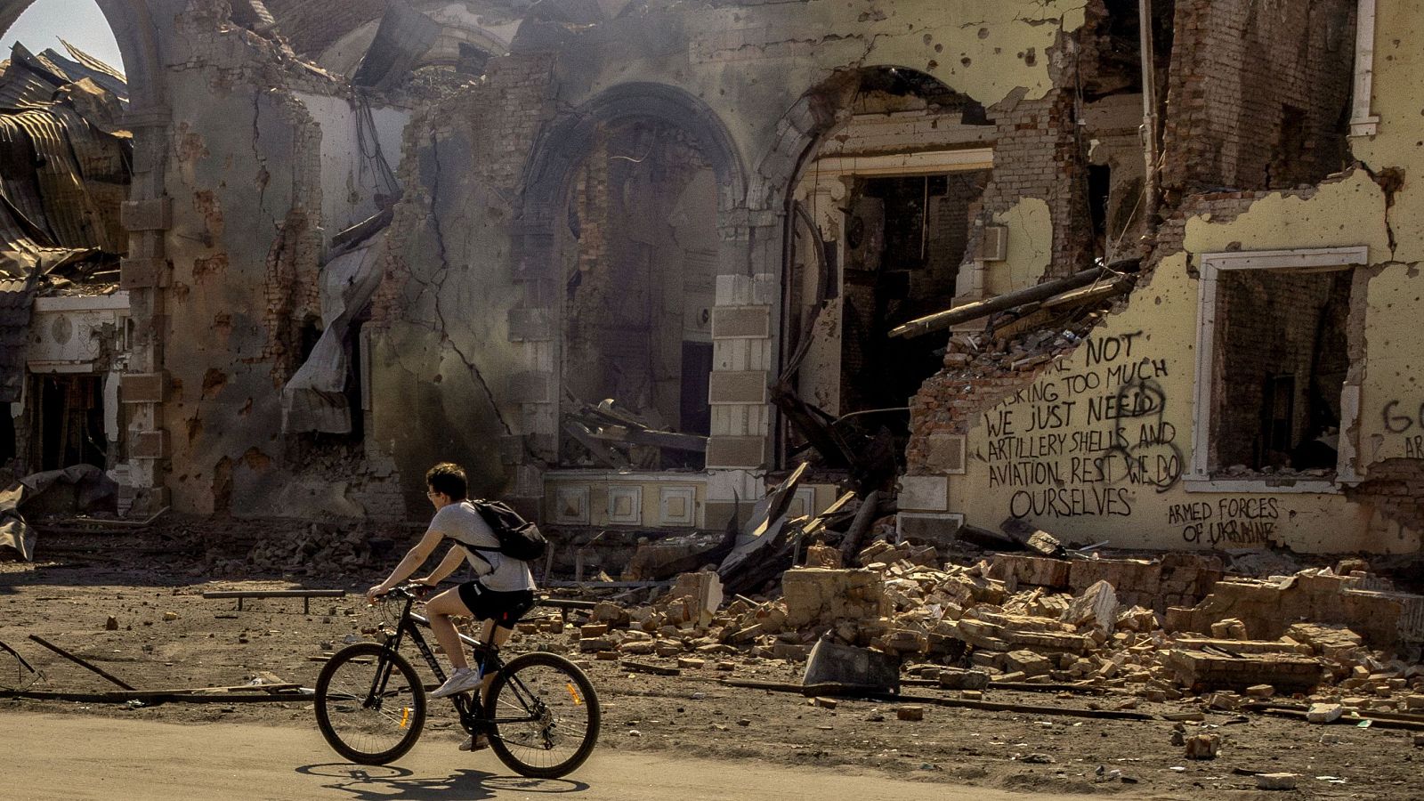 Trump insta a Zelenski y Putin a negociar un acuerdo de paz