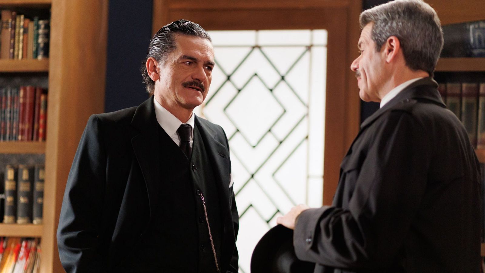 Capítulos del 347 al 351 de 'La Moderna': Fermín es detenido por el asesinato de Lázara