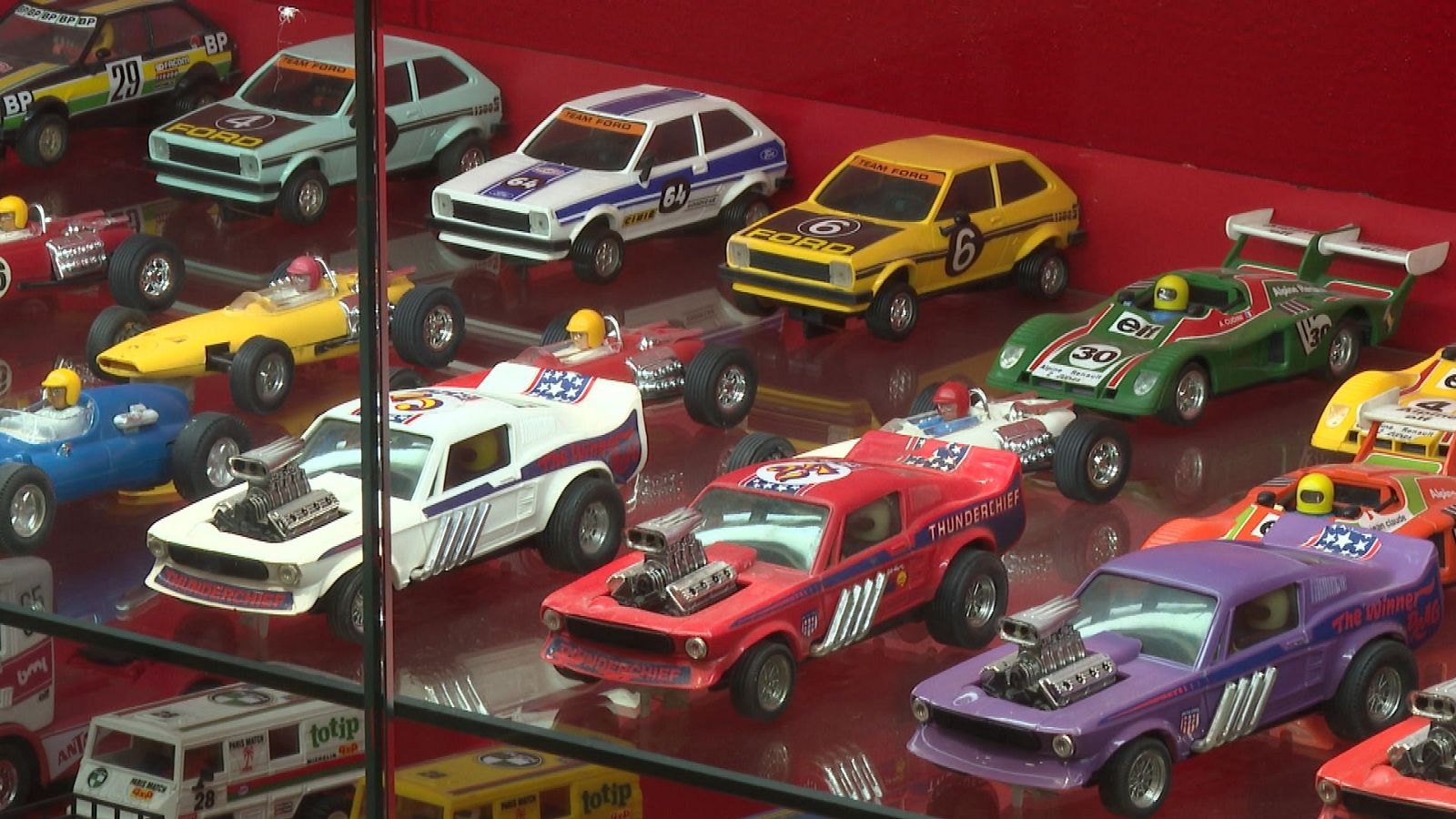 Muecas de famosa y Juanola, las marcas de siempre