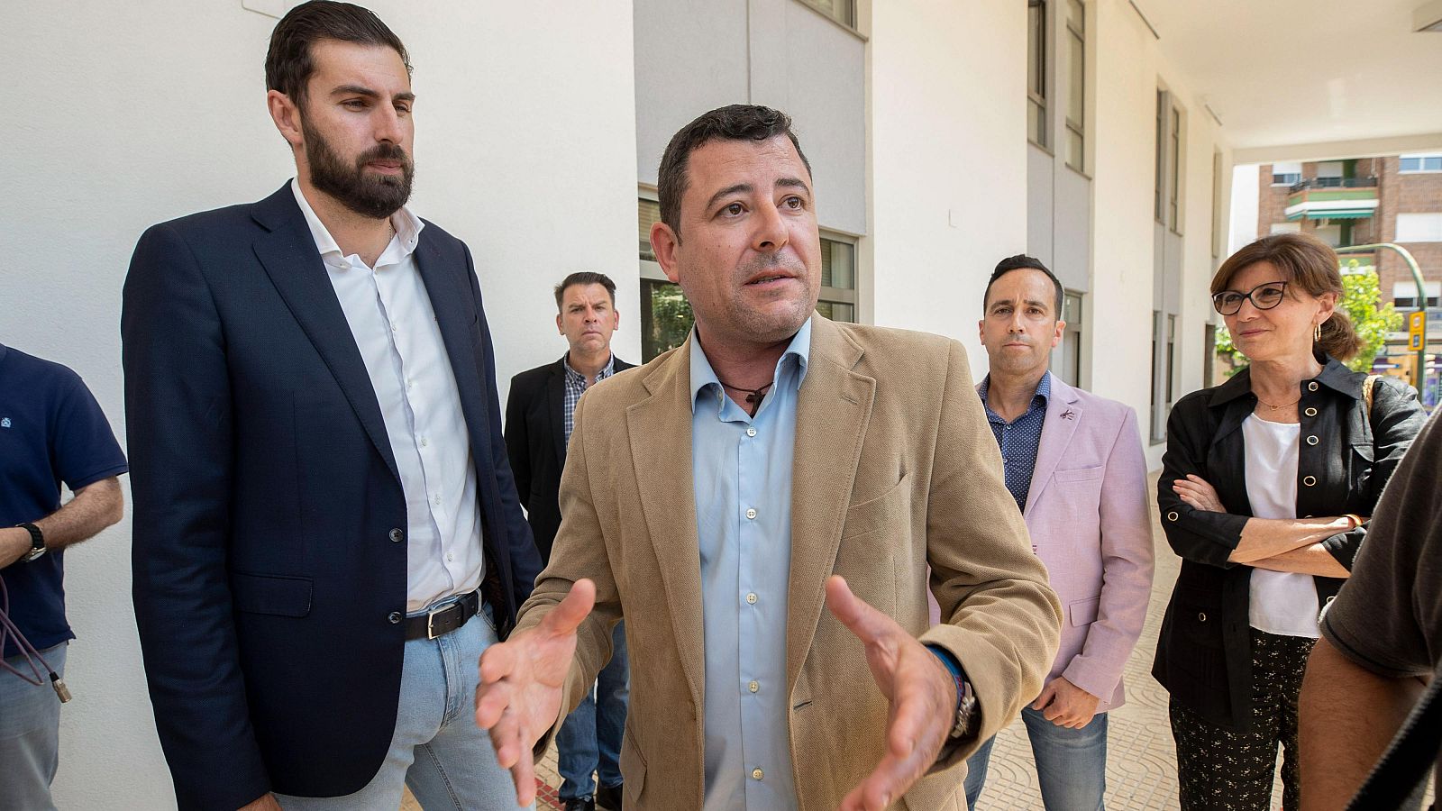 El presidente de Vox en la Comunidad de Murcia José Ángel Antelo, y el portavoz en Molina de Segura, Antonio Martínez