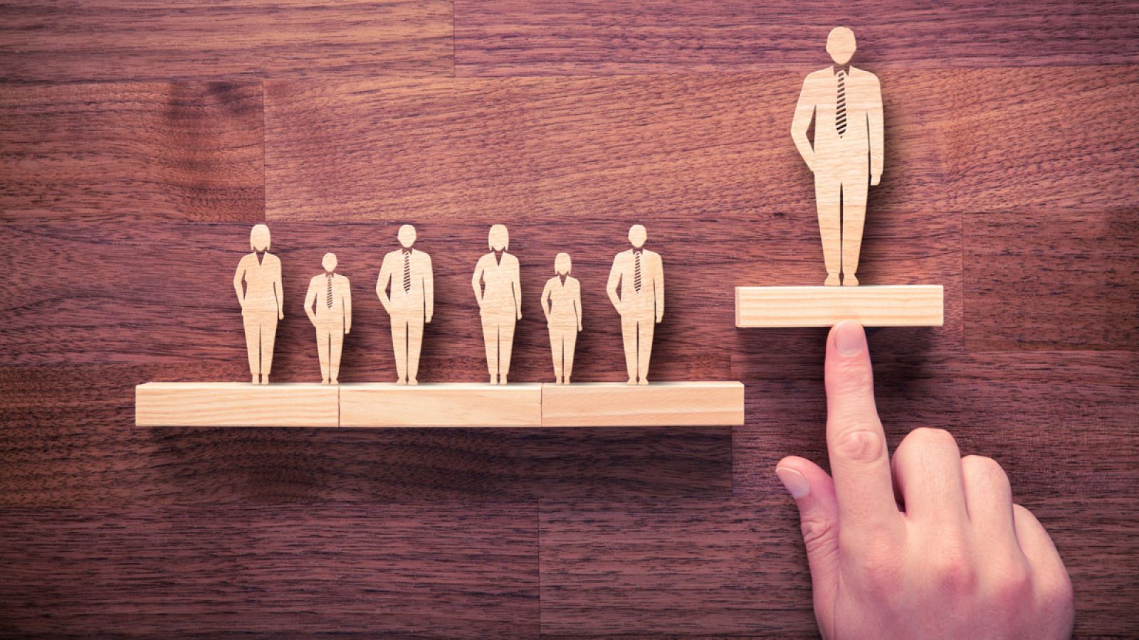 Ilustración sobre la desigualdad de los salarios entre hombres y mujeres.