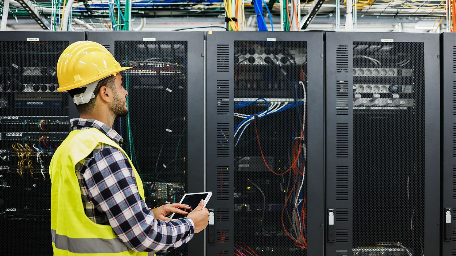 Stoneshield invertirá 3.600 millones en un centro de datos en Cantabria