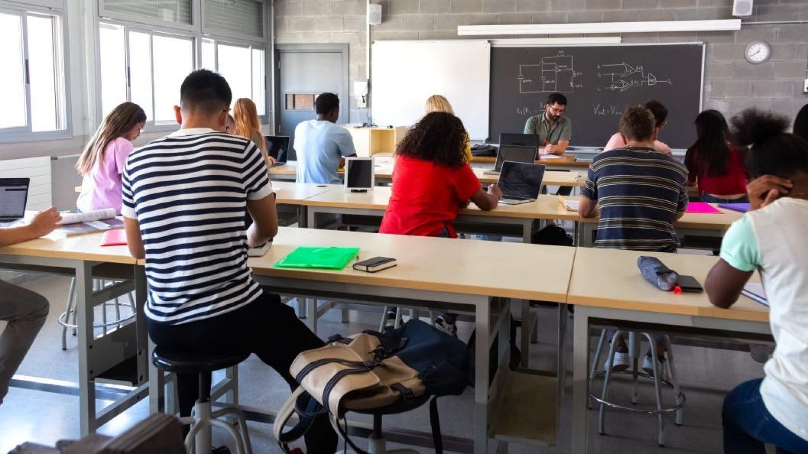 Clase en un aula de una universidad. Foto: Getty
