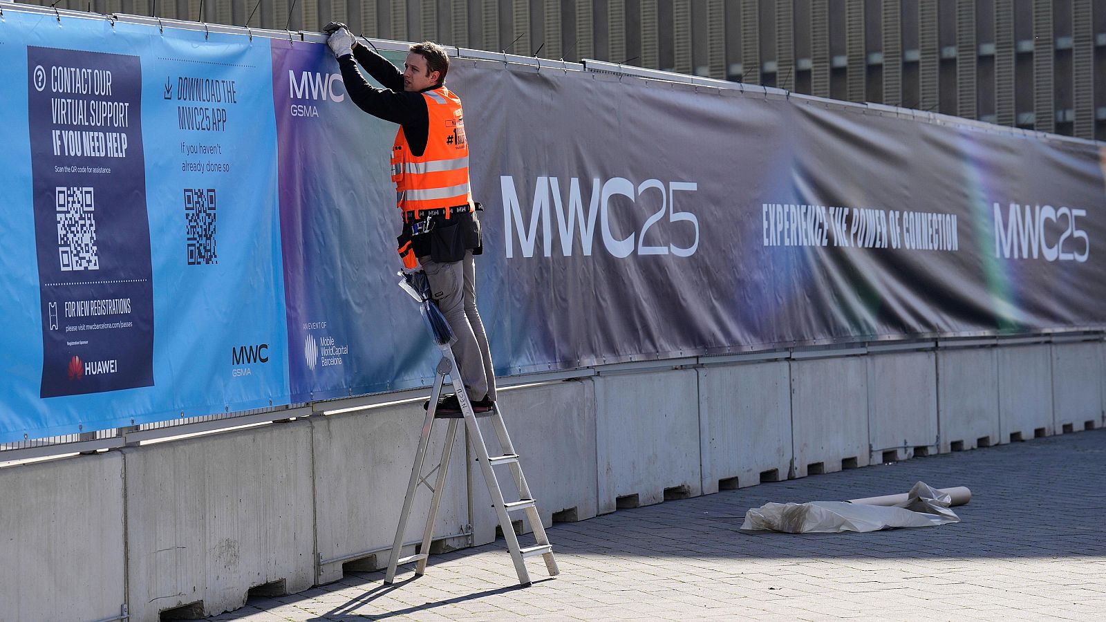 Tecnologia mòbil i intel·ligència artificial protagonitzaran el Mobile World Congress 2025 (EFE/Alejandro García)