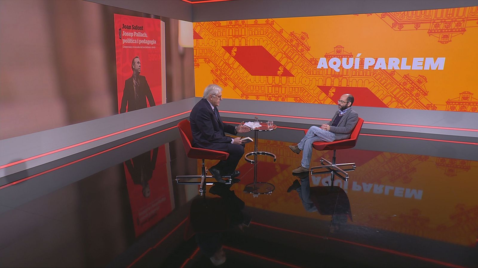 L'escriptor i periodista Joan Safont al programa 'Aqui Parlem' presentat i dirigit per Lluís Falgàs