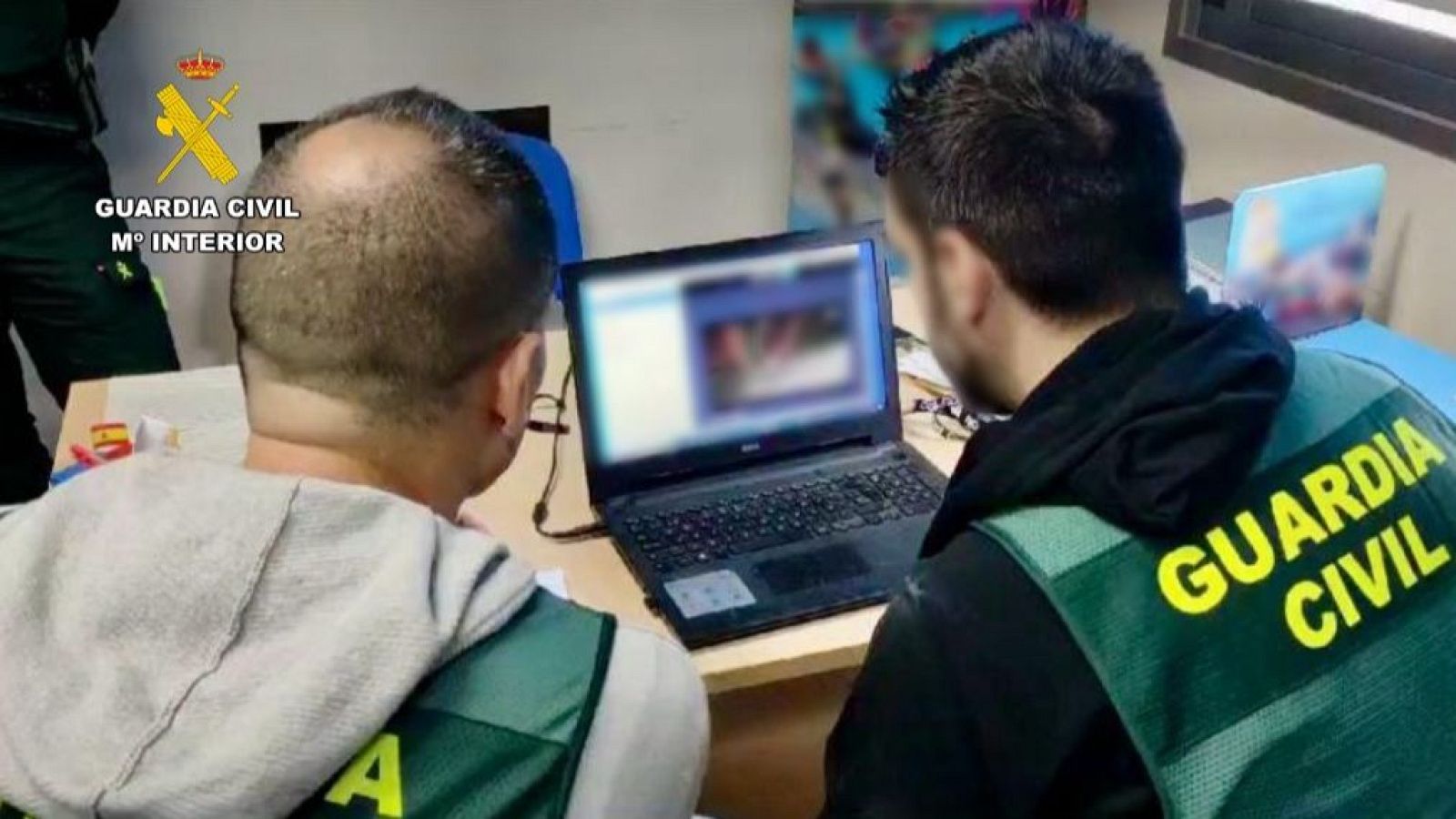 La Guardia Civil detiene en la provincia de Cáceres a un ciber-depredador sexual