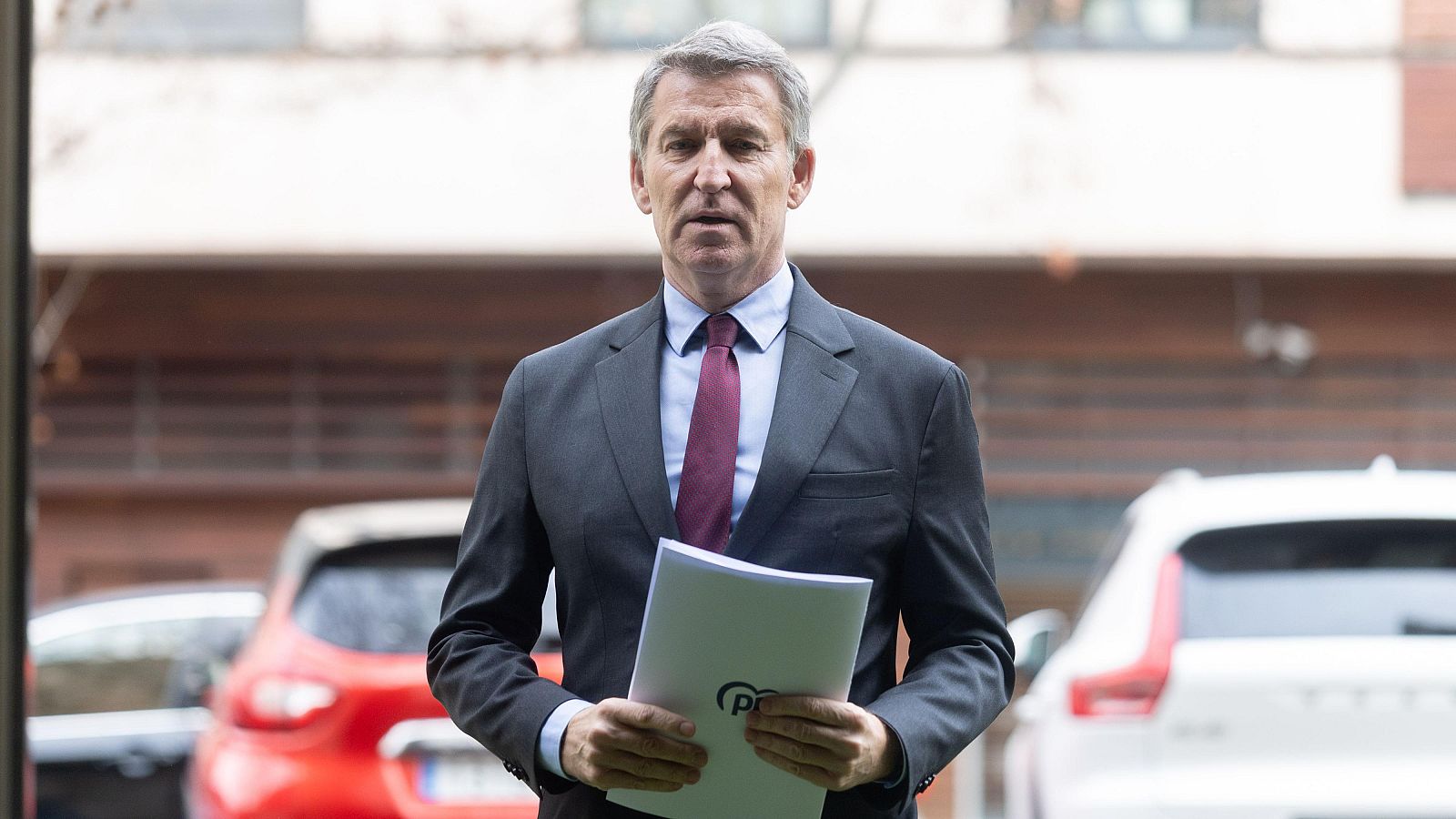 El presidente del PP, Alberto Núñez Feijóo, a su llegada a la asamblea electoral de la Federación Nacional de Asociaciones de Trabajadores Autónomos