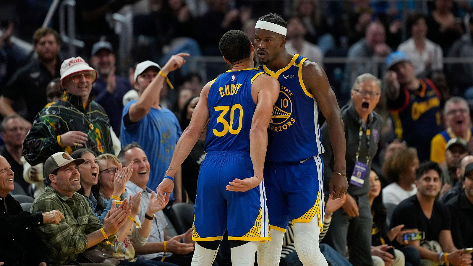 Los Warriors de Butler dominan en la NBA