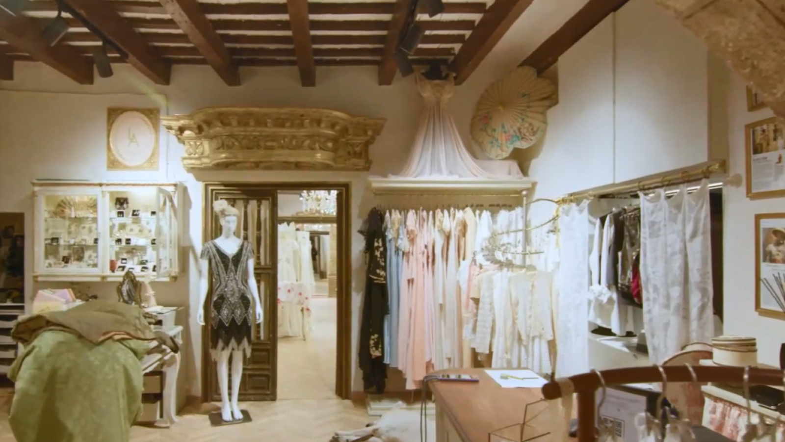 L’Arca Barcelona, la botiga que va vendre vestits per a la pel·lícula Titanic