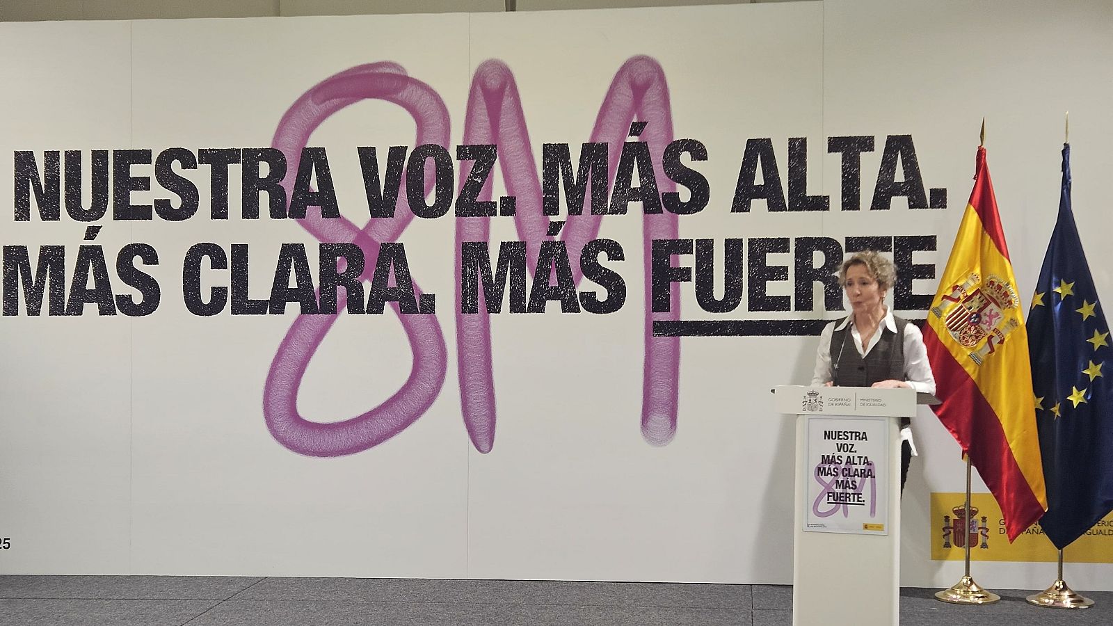Igualdad vuelve a los esloganes clasicos feministas en su campaña del 8M