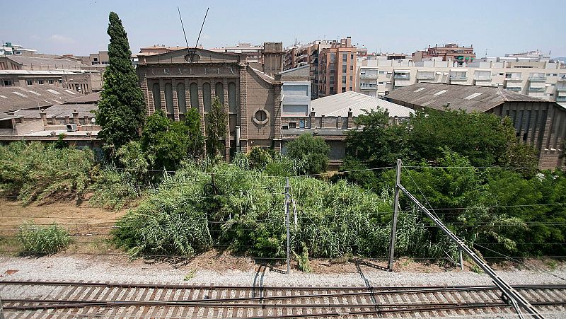 Uralita, condenada a pagar 2 millones a vecinos que enfermaron por el amianto de la fábrica de Cerdanyola y Ripollet