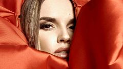 Melody, una gran diva del pop en sus fotografías de Eurovisión 2025