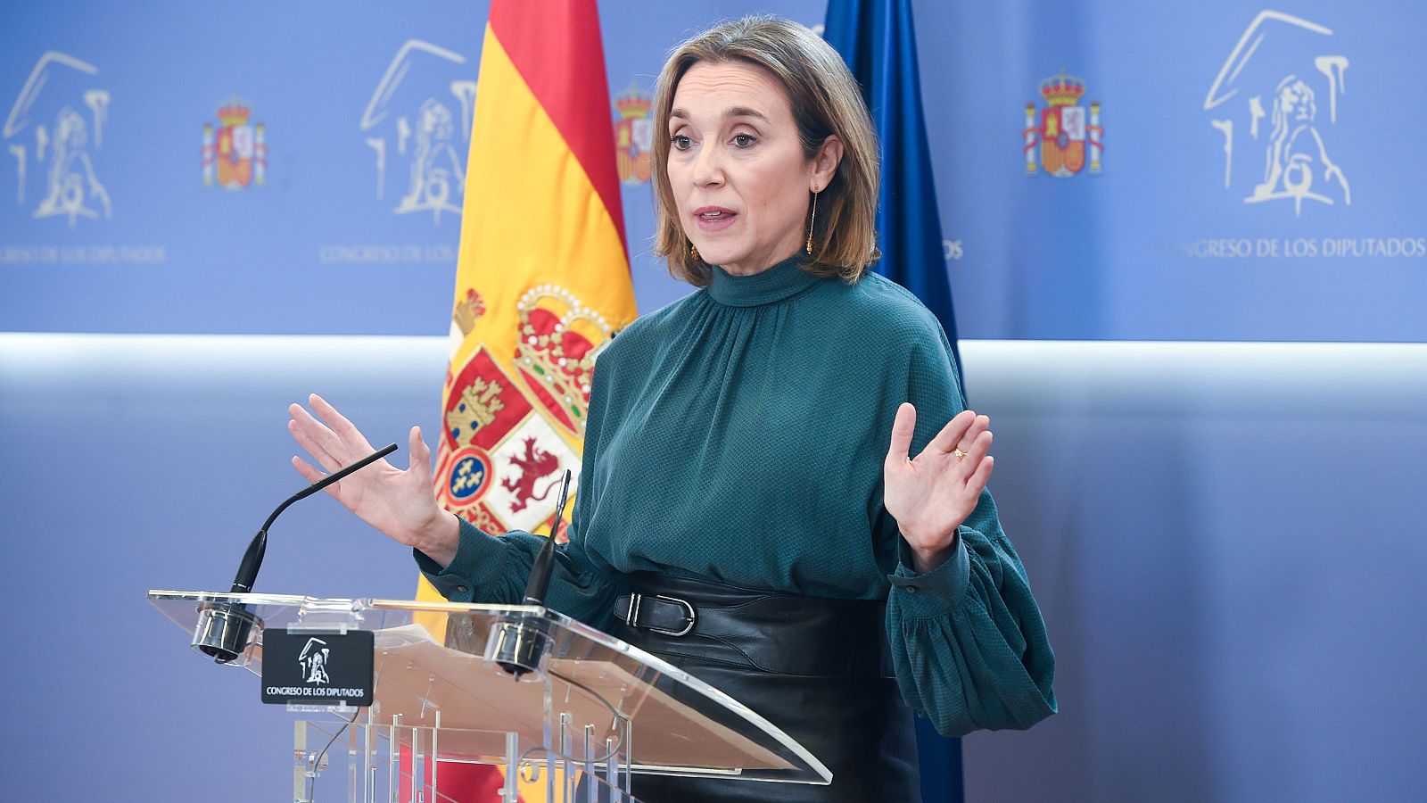 La secretaria del PP, Cuca Gamarra, ofrece una rueda de prensa