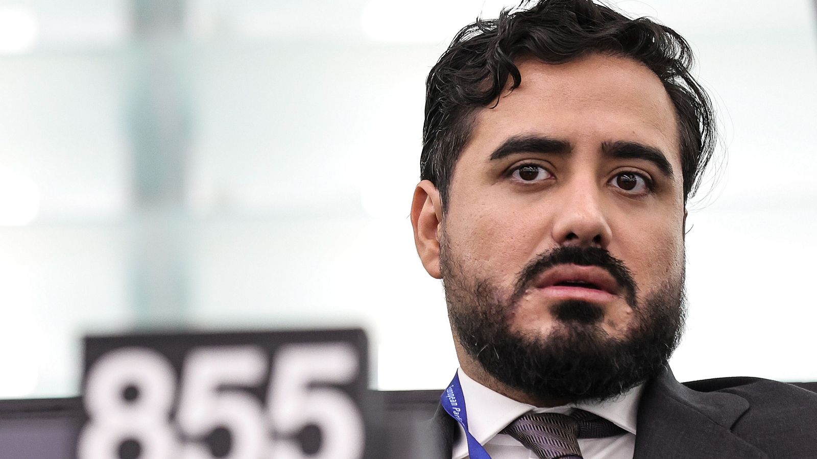 El eurodiputado Alvise Pérez durante un debate parlamentario