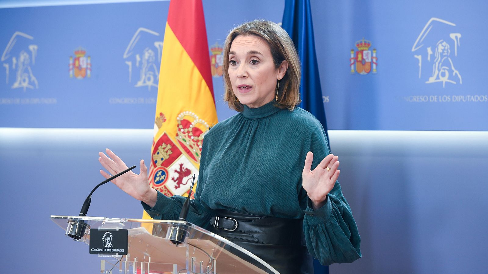 La secretaria general del PP, Cuca Gamarra, en una rueda prensa