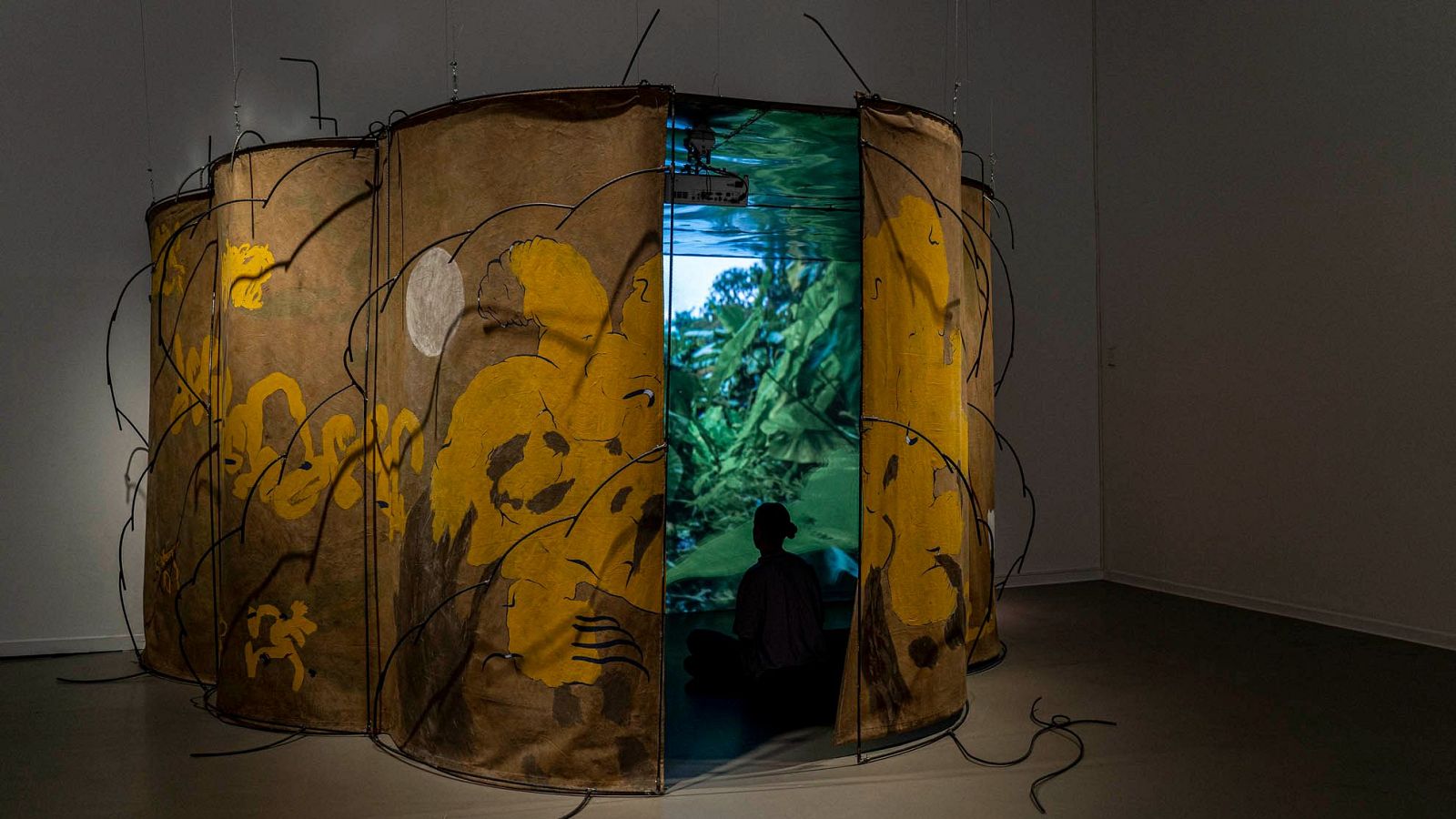 Amaraña (Javier Velázquez Cabrero, 2025), dentro de la exposición  ‘Generación 2025’ en La Casa Encendida (Madrid)