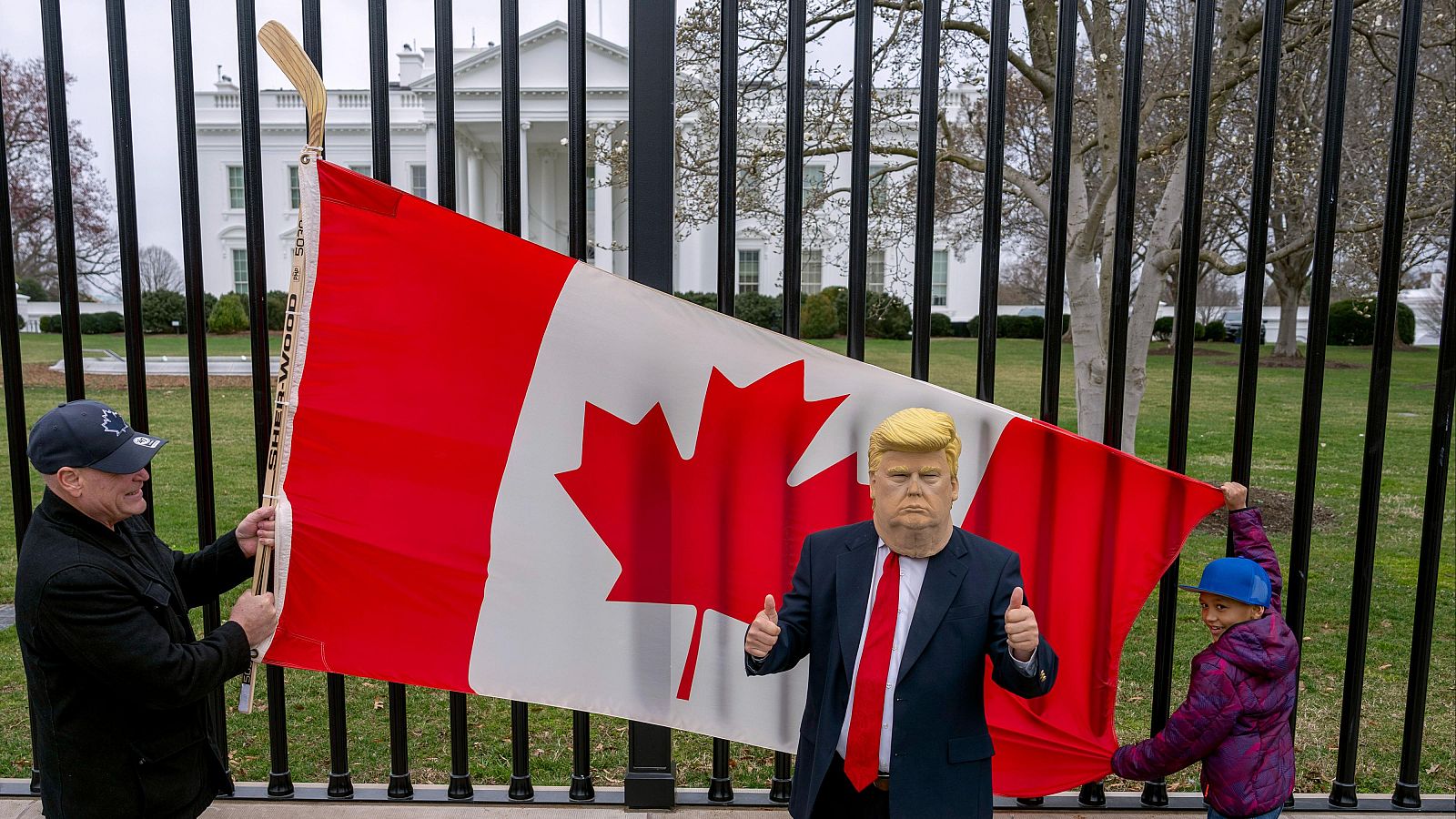 Donald Trump despierta el nacionalismo en Canadá: unidad nacional y boicot a los EE.UU.