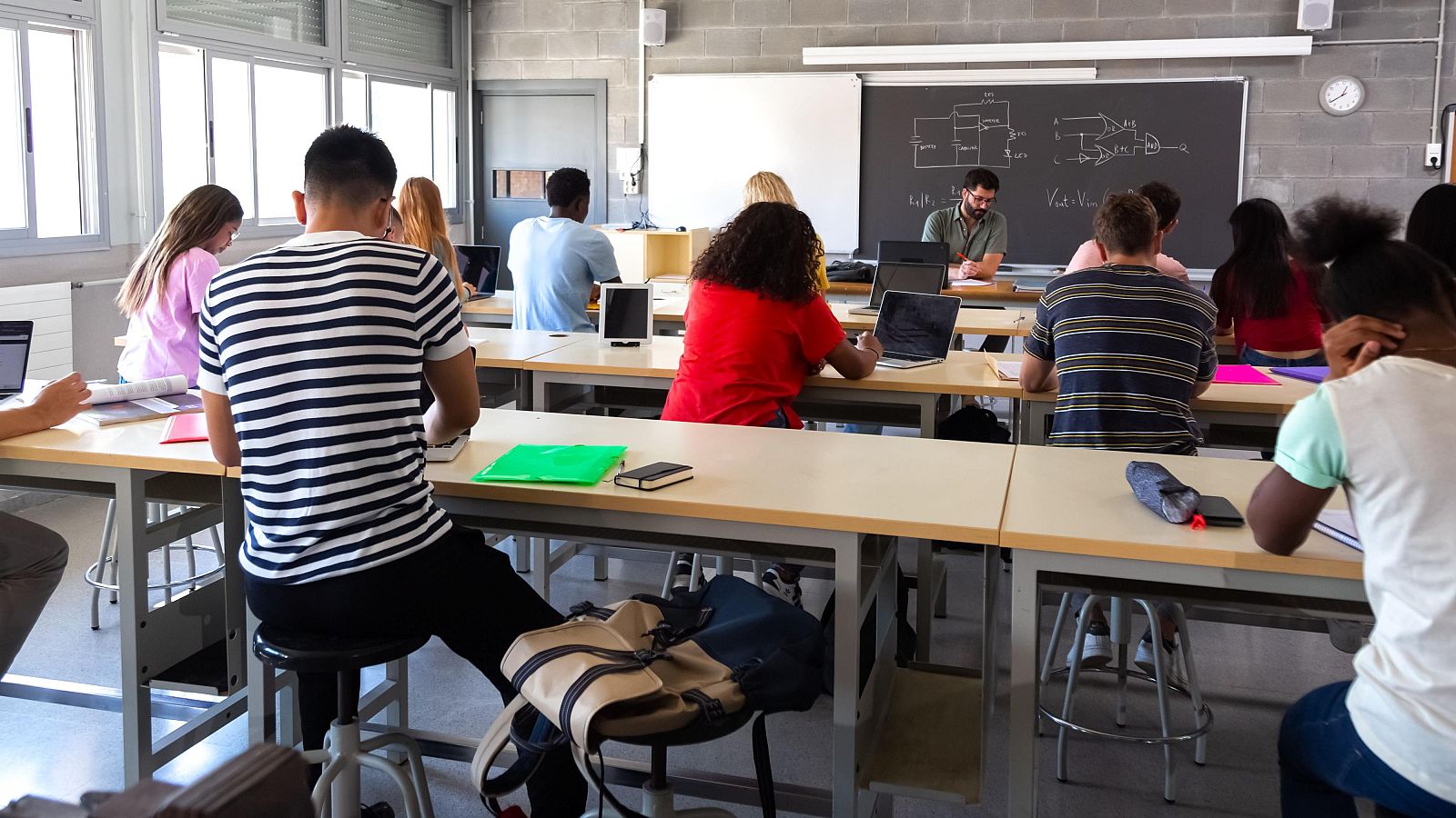 Becas MEC 2025-2026: plazos, requisitos y cómo solicitar