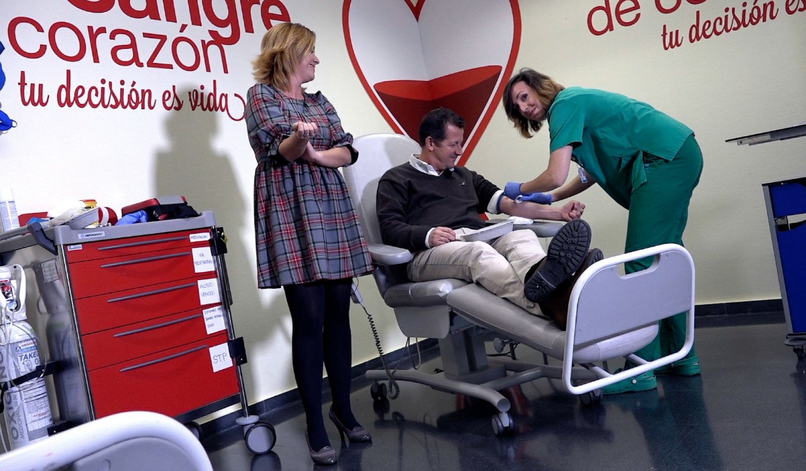 Esta semana en Seguridad Vital nuestros presentadores recuerdan la importancia de las donaciones de sangre, especialmente en fechas navideñas