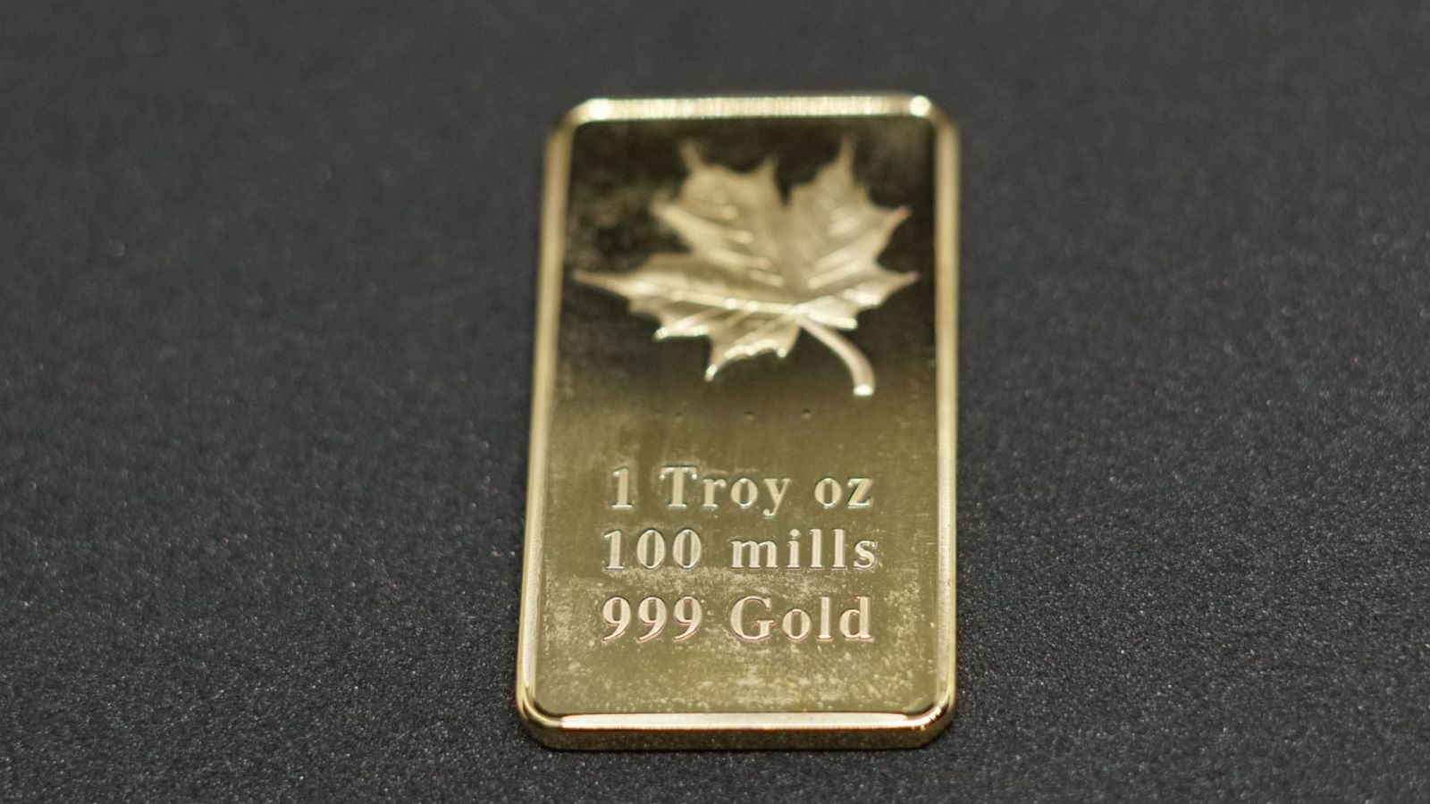 El oro supera los 3.000 dólares por primera vez en su historia en un escenario de incertidumbre global