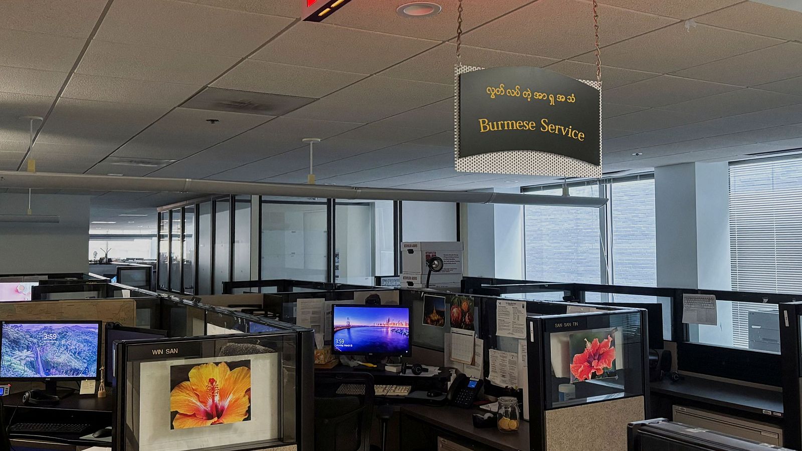 Trump ordena desmantelar Voice of America