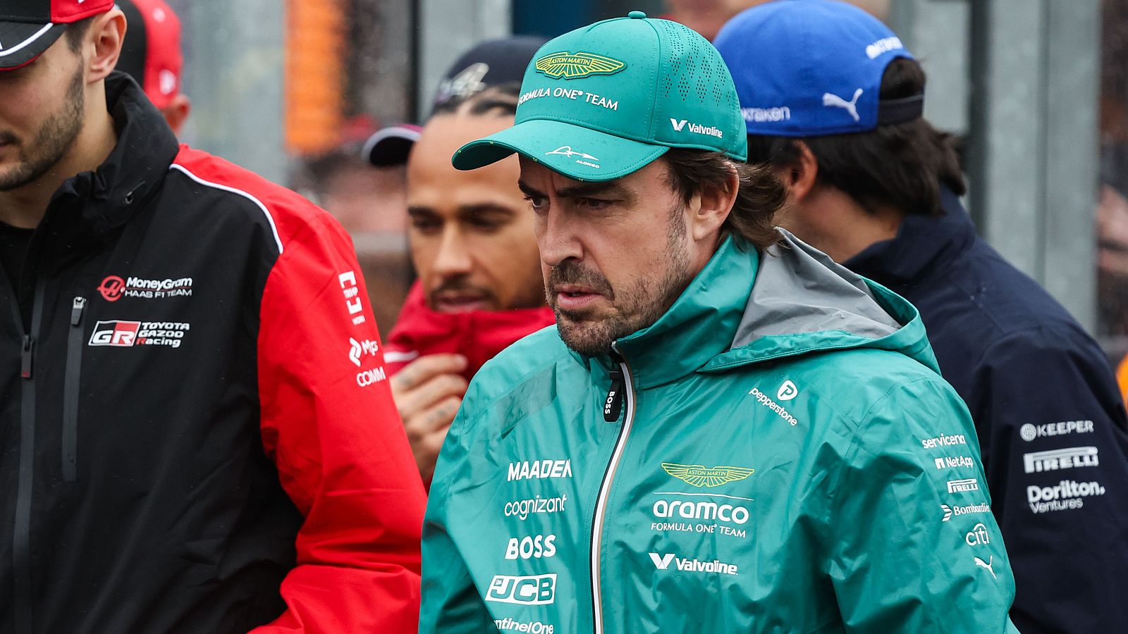 Fernando Alonso tras abandonar el GP de Australia de F1.