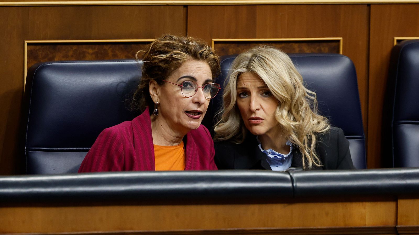 Montero defiende el "derecho" del Gobierno para vetar en el Congreso que el SMI no tribute y Díaz avisa que lo levantará