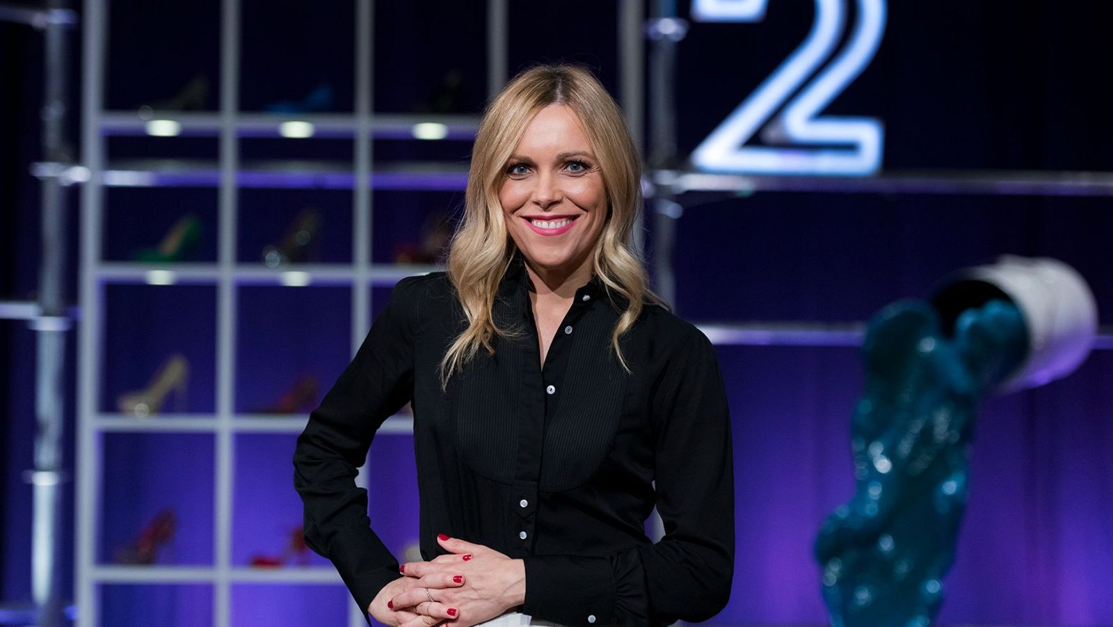 La presentadora Tània Sarrias al programa 'Punts de vista'