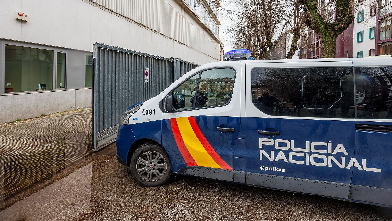 Ingresan en prisión dos hombres acusados de matar a sus parejas