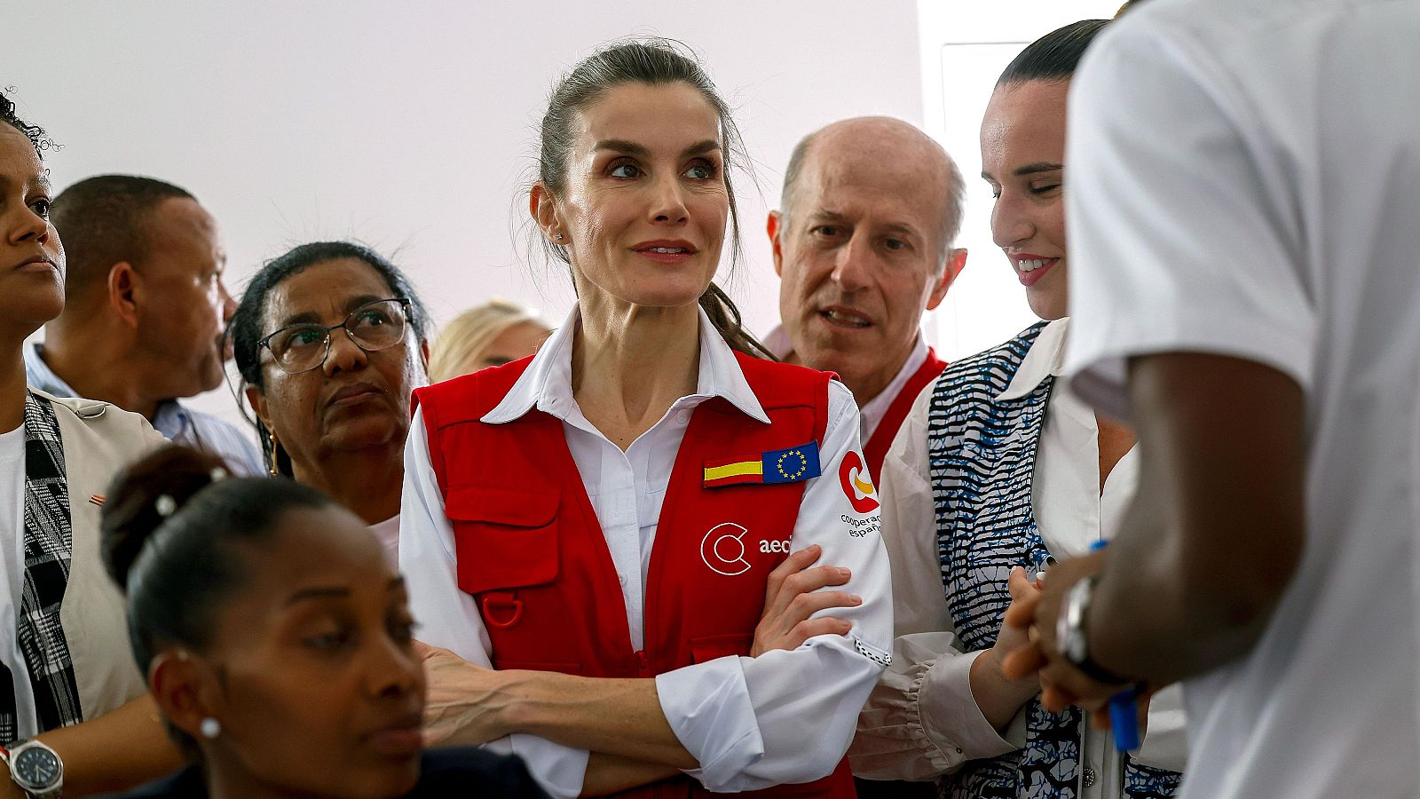 La reina Letizia visita Cabo Verde en su décimo viaje de cooperación