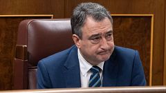 Aitor Esteban se despide emocionado del Congreso con un mensaje a los jóvenes: "No den la espalda a la política"
