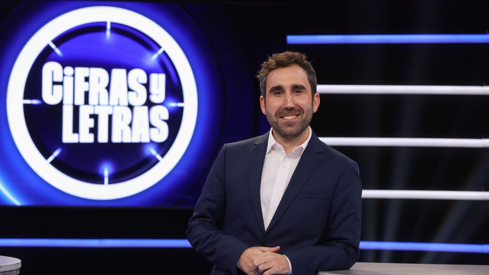 Aitor Albizua, presentador de 'Cifras y Letras'