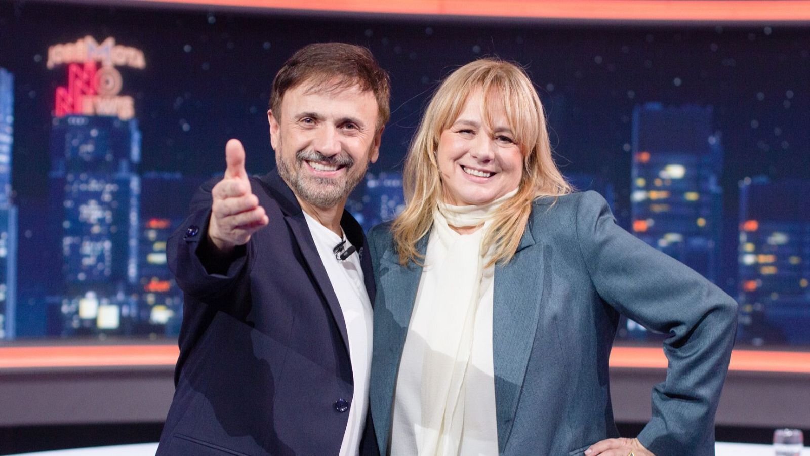 José Mota y Emma Suárez