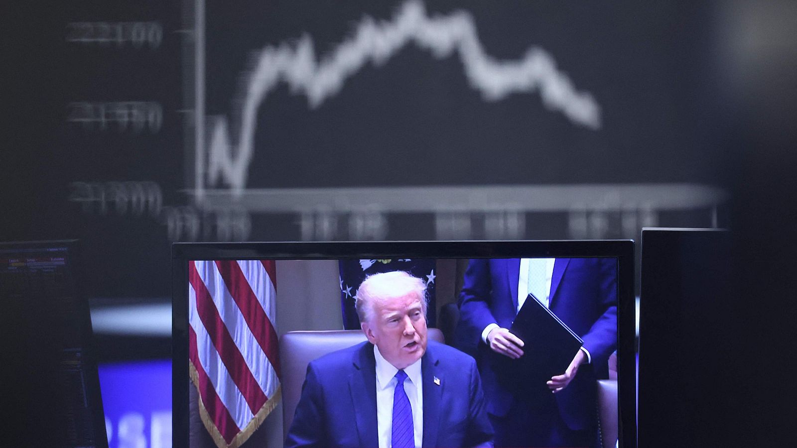 Trump se muestra dispuesto a negociar los aranceles si los países ofrecen "algo fenomenal"