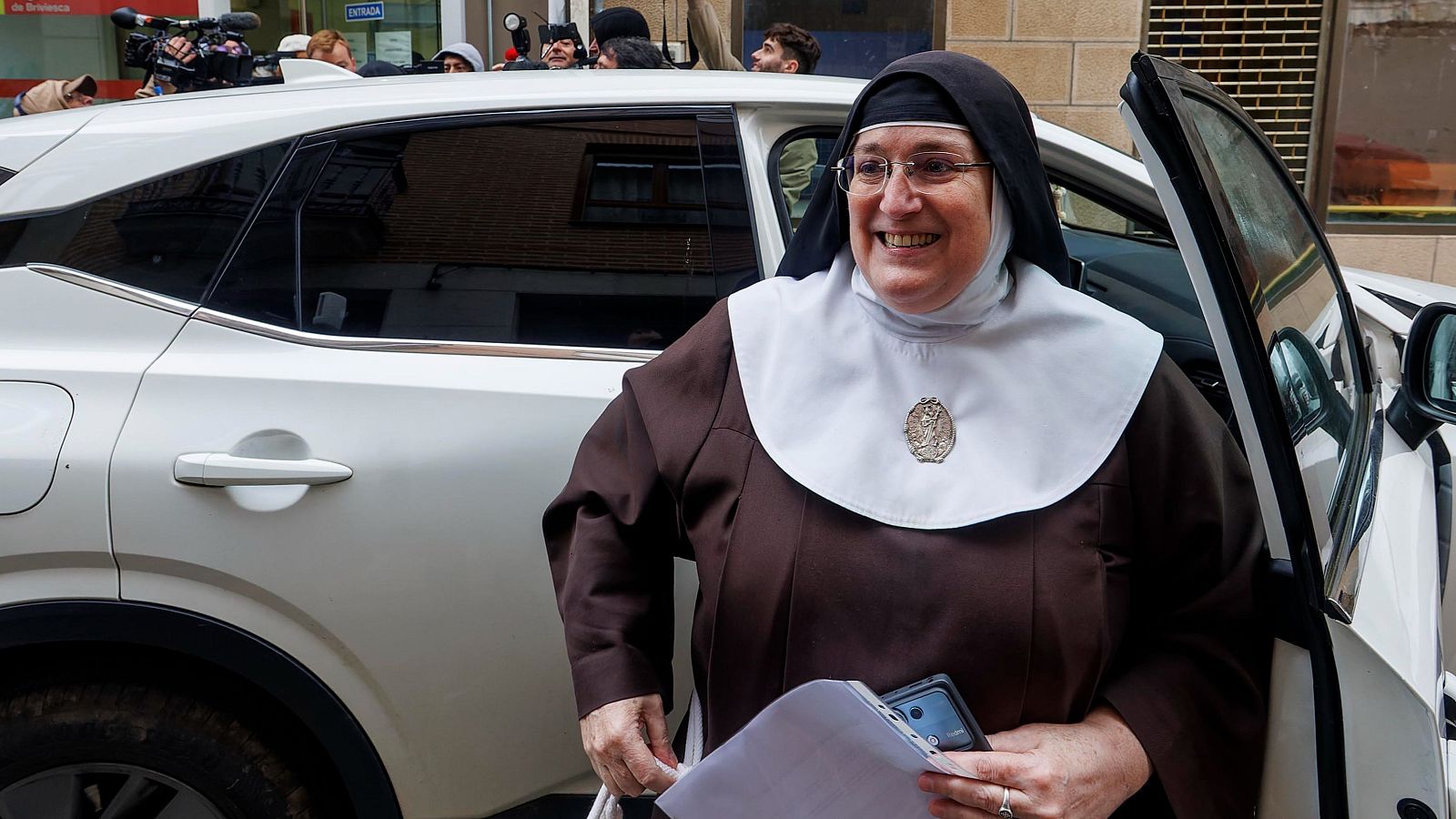 Exabadesa de Belorado defiende la venta de casi 2 kilos de oro