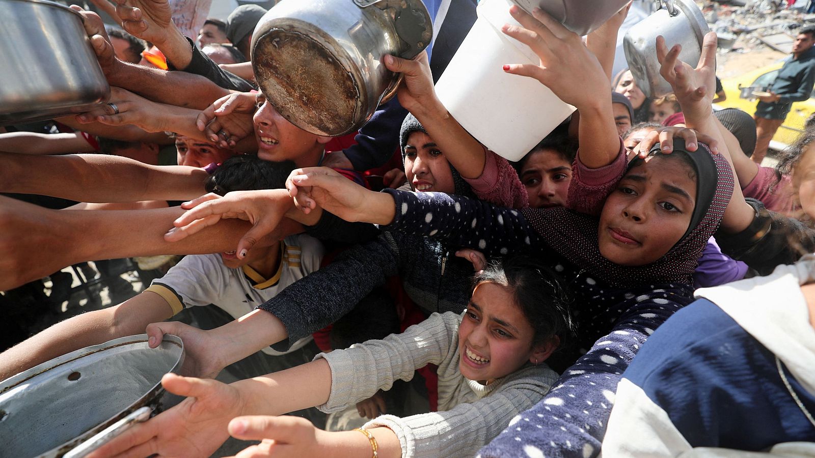 UNICEF alerta de que más de un millón de niños llevan más de un mes sin "ayuda vital" en Gaza