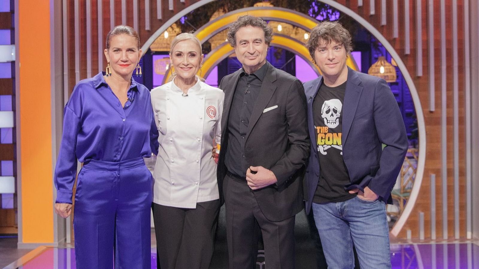 Cristina Cifuentes, aspirante de 'MasterChef Celebrity 9', visita el programa como invitada