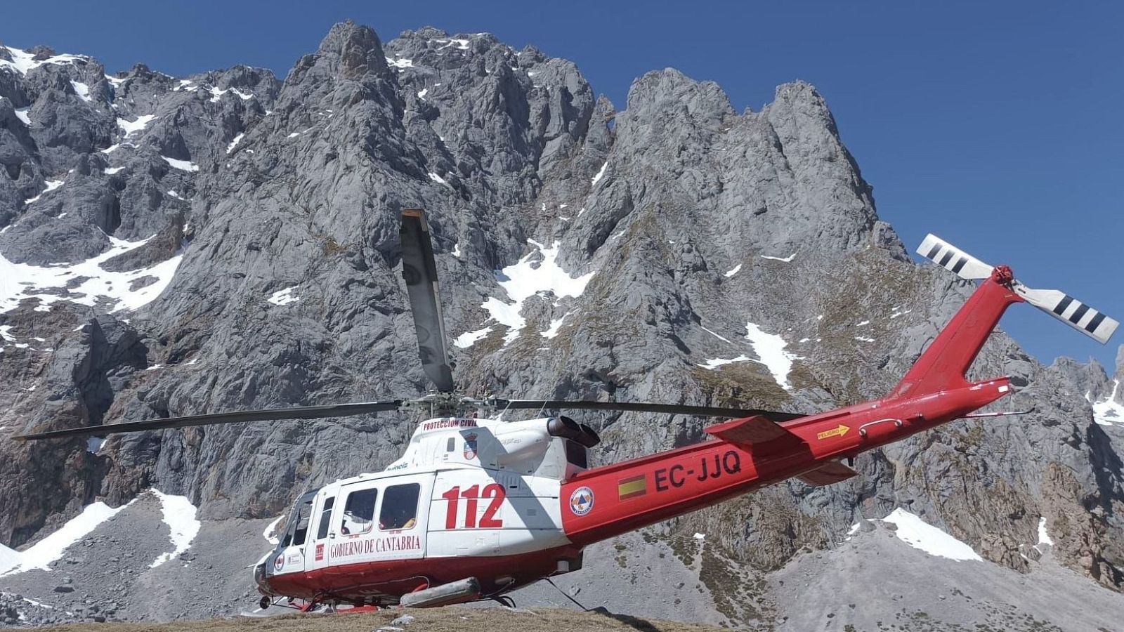 Dos montañeros portugueses mueren en el 'Espolón de los Franceses' de Peña Vieja, Cantabria
